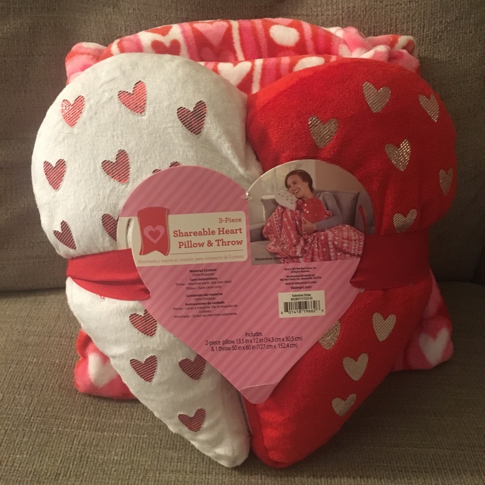 *SOLD* Shareable Heart Pillow and Throw